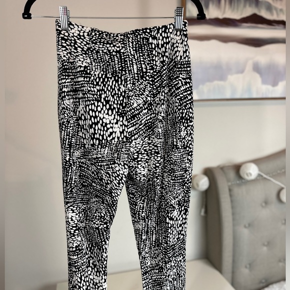 Lysse | Pants & Jumpsuits | New Lysse Java Print Control Top Leggings ...